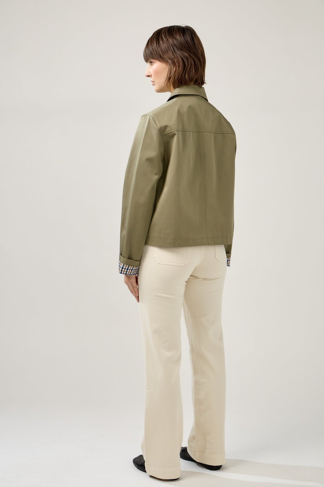 DELANEY - Veste Kaki - Escandelle (Vue de dos)
#couleur_kaki