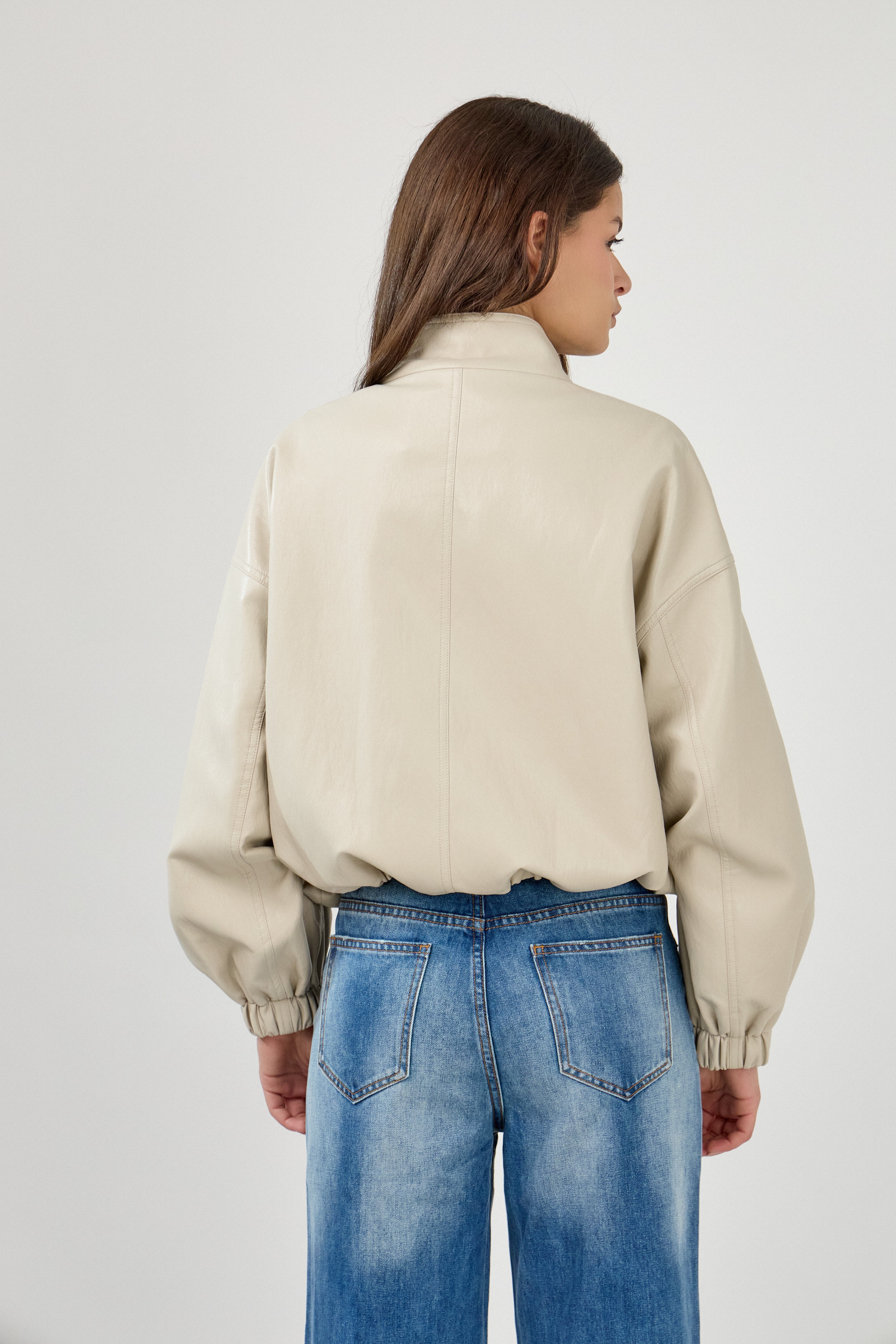 veste courte en similicuir beige femme modèle ASTRINA à pressions Escandelle
#couleur_beige