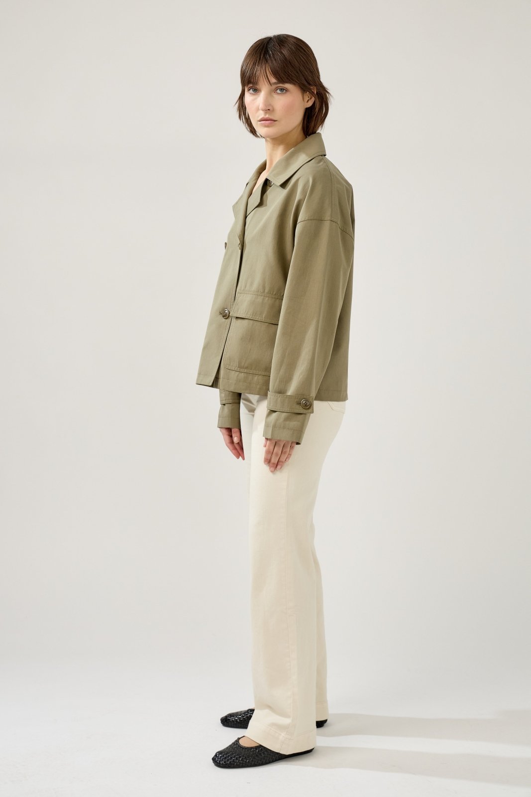 ZORELLE - Veste Kaki - Escandelle (Vue de profil gauche) 
#couleur_kaki