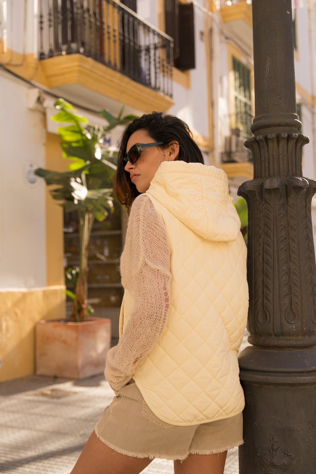 VARESSA - Veste Jaune - Escandelle (Vue de dos)
#couleur_jaune