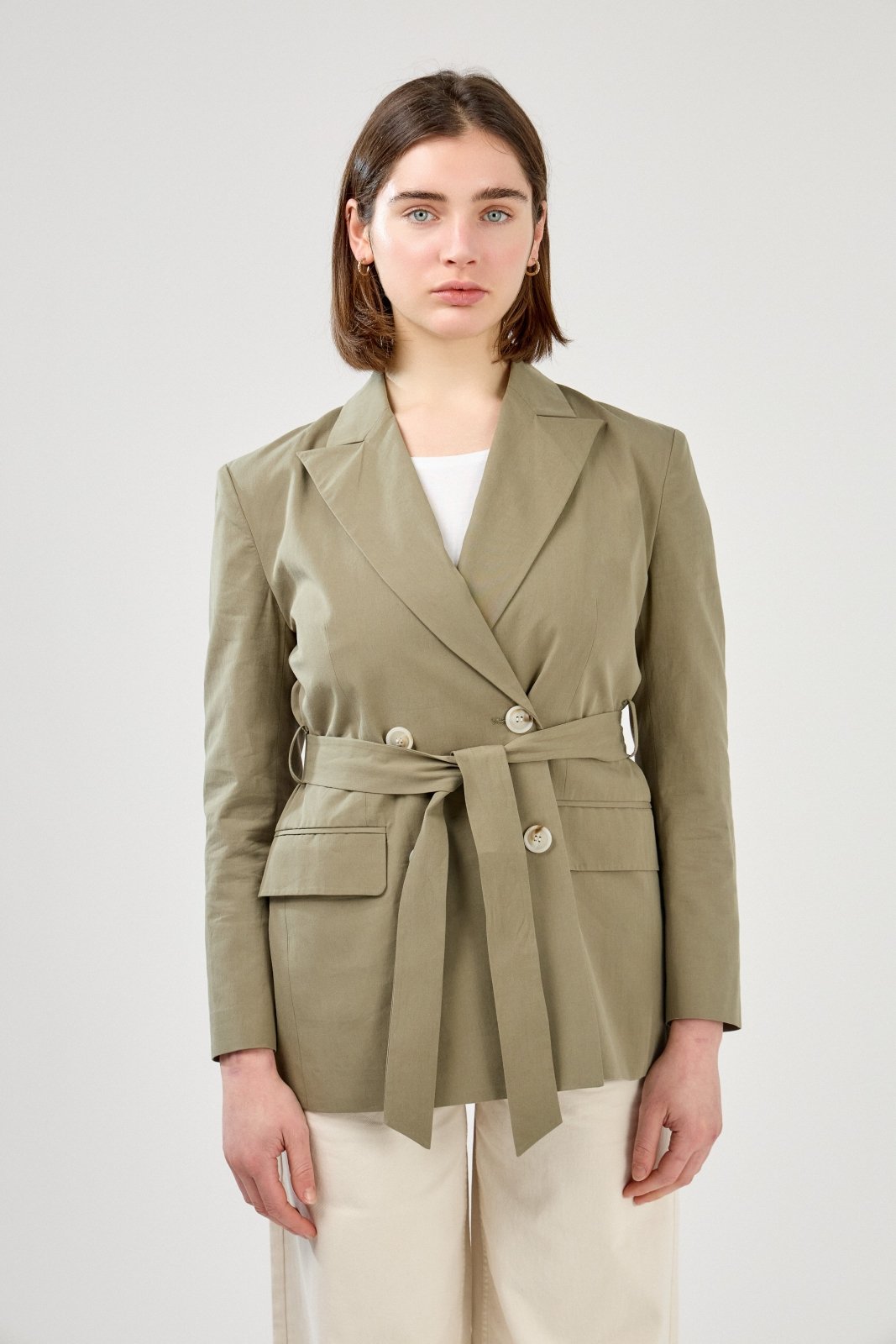 SEVILIA - Veste Kaki - Escandelle (Vue de face - portrait) 
#couleur_kaki