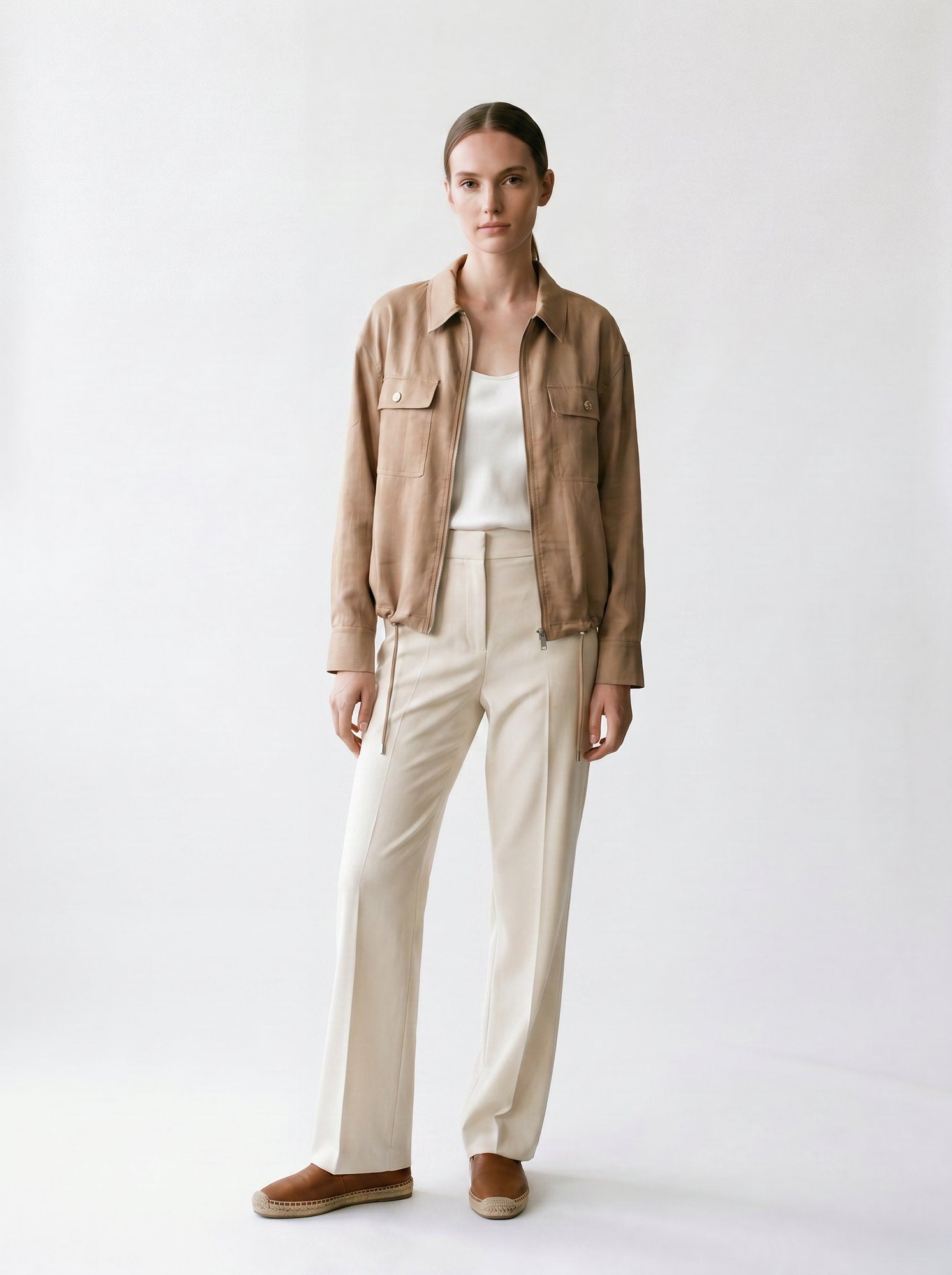 #couleur_taupe