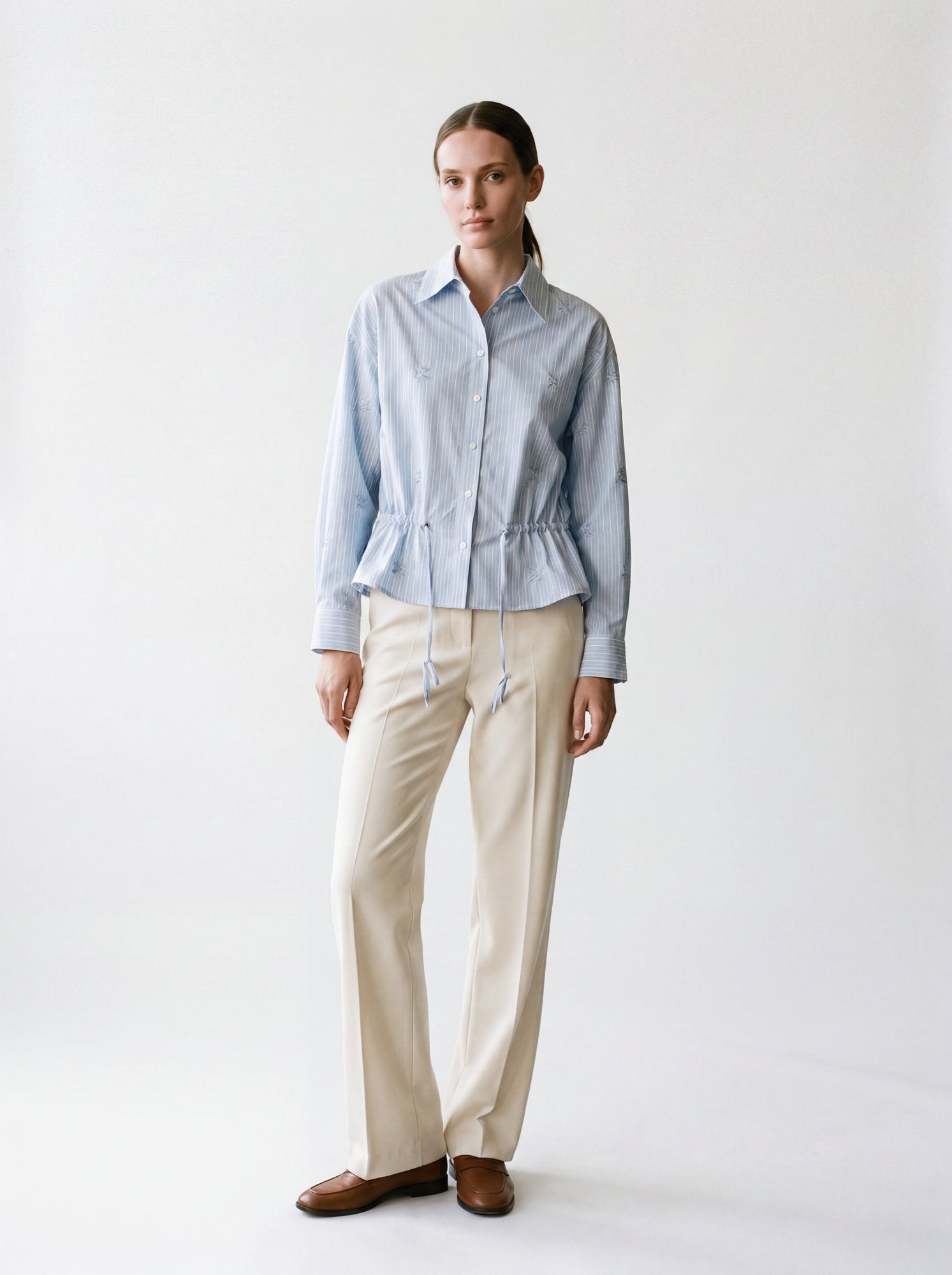 Chemise rayée - Broderie sequin - Elastique à la taille - Col français - EscandelleParis - devant