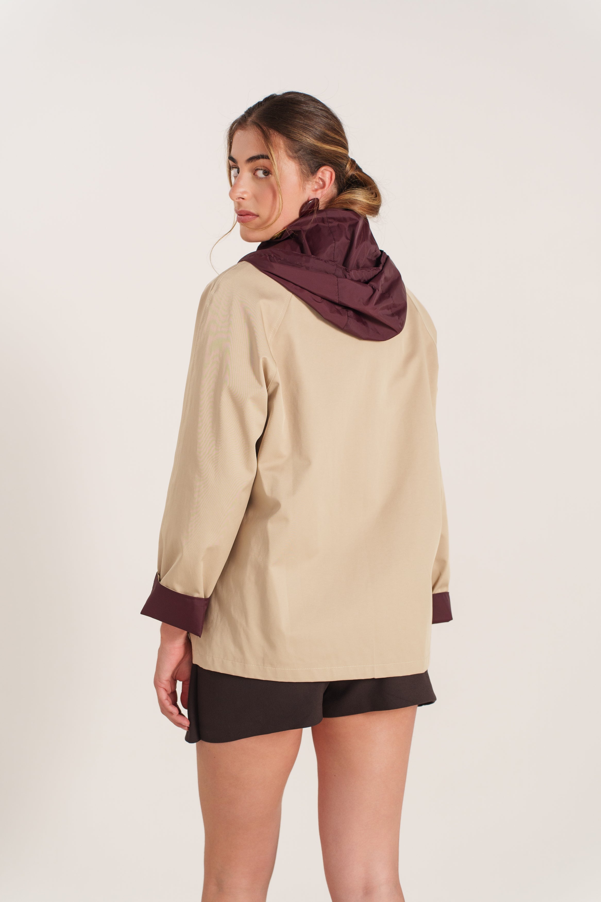 MARCELLIA parka mi-longue déperlante réversible capuche boutonnée bordeaux femme - Escandelle Paris (dos)
#couleur_bordeaux