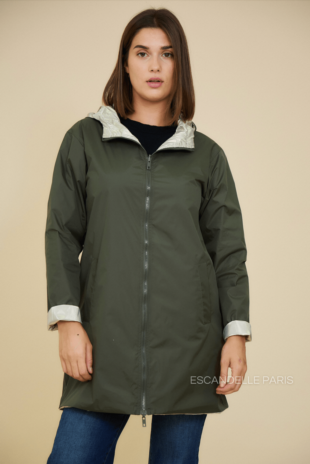 JUNE - Parka Kaki - Escandelle (Vue de face - portrait) 
#couleur_kaki