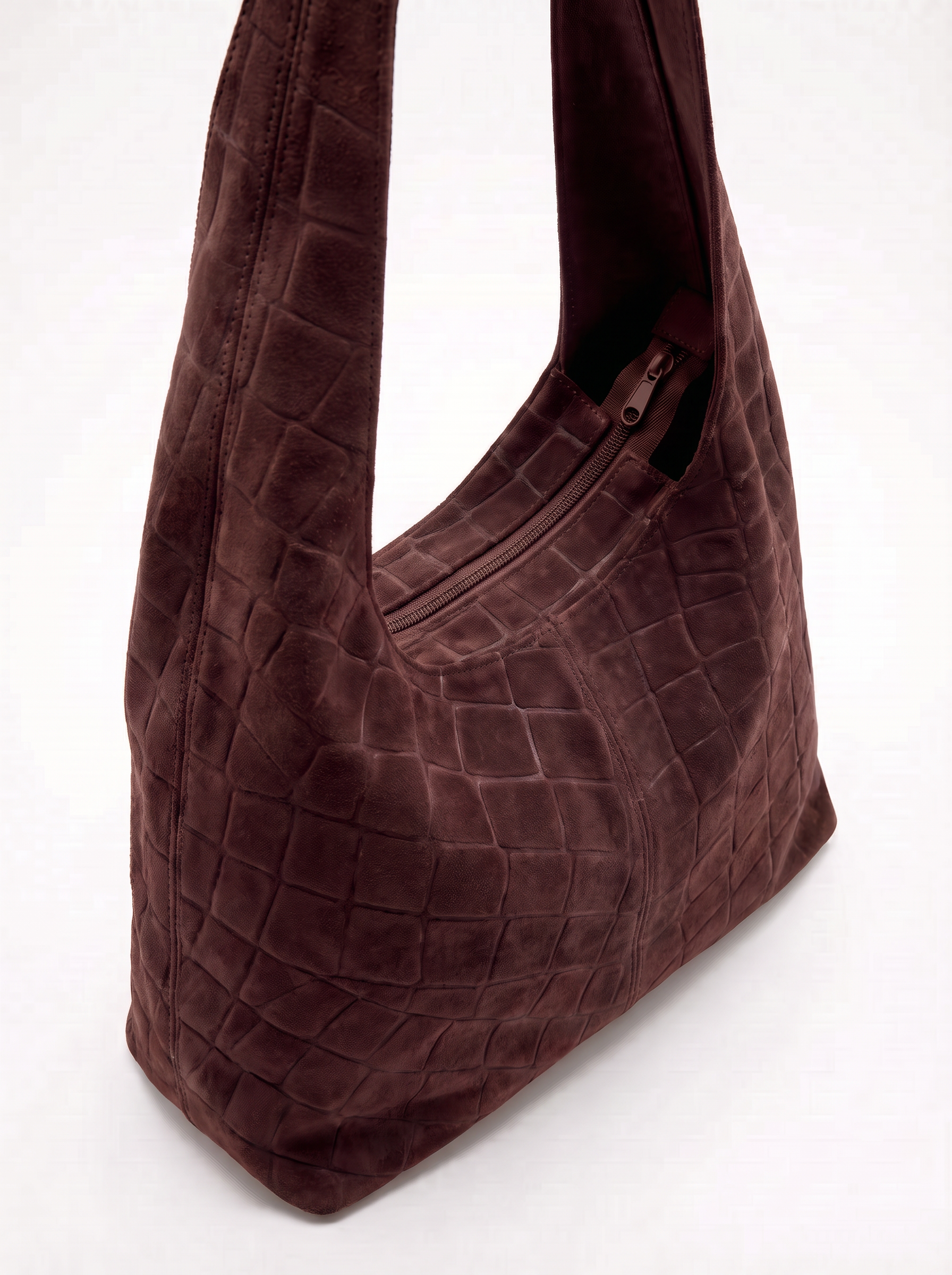 CLARA sac hobo cuir suédé gaufré croco porté épaule bordeaux femme - Escandelle Paris (profil)
#couleur_bordeaux
