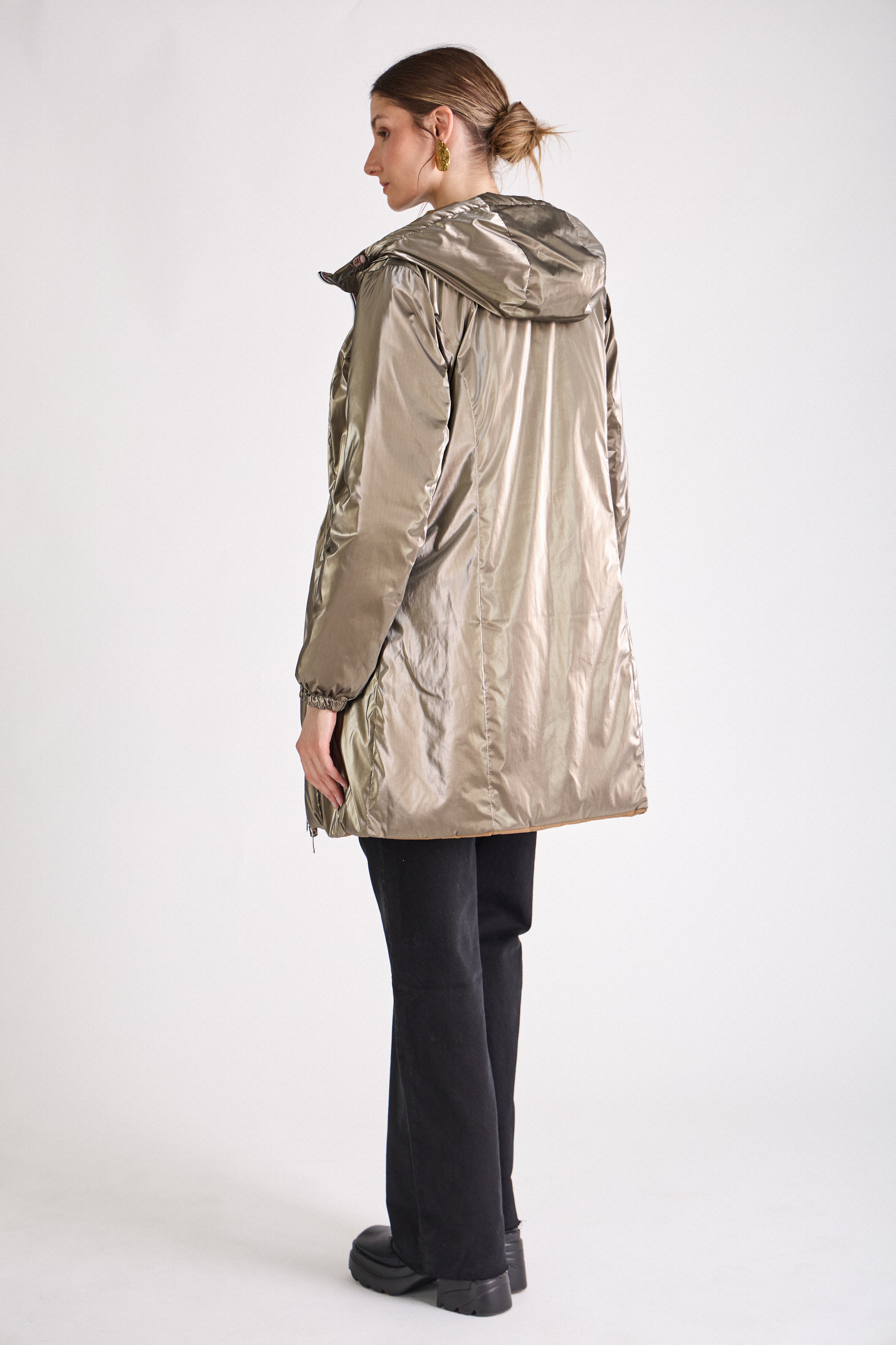 Doudoune SIXTINE Escandelle – doudoune longue femme bronze réversible, coupe droite et élégante.
#couleur_bronze