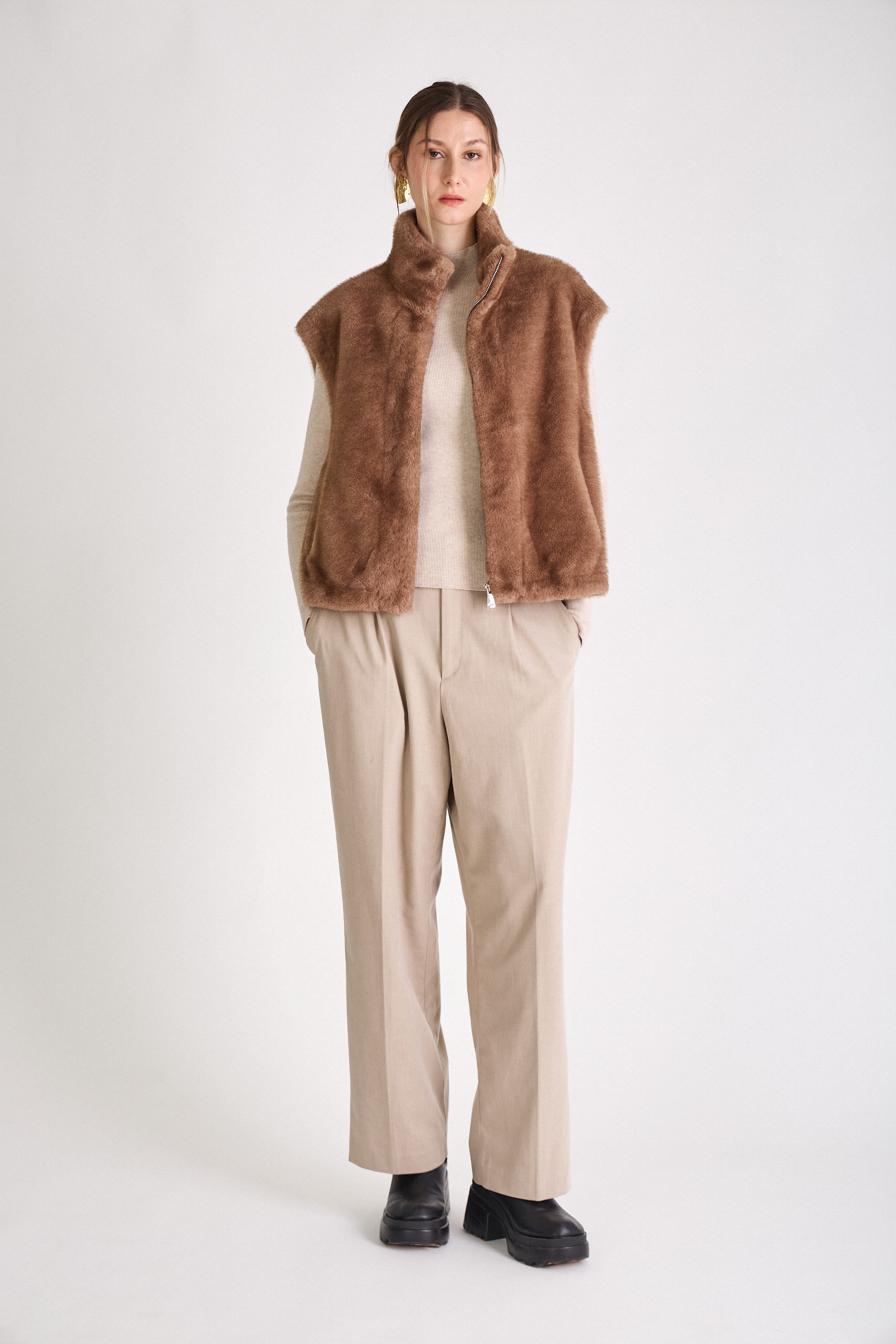 #couleur_taupe
