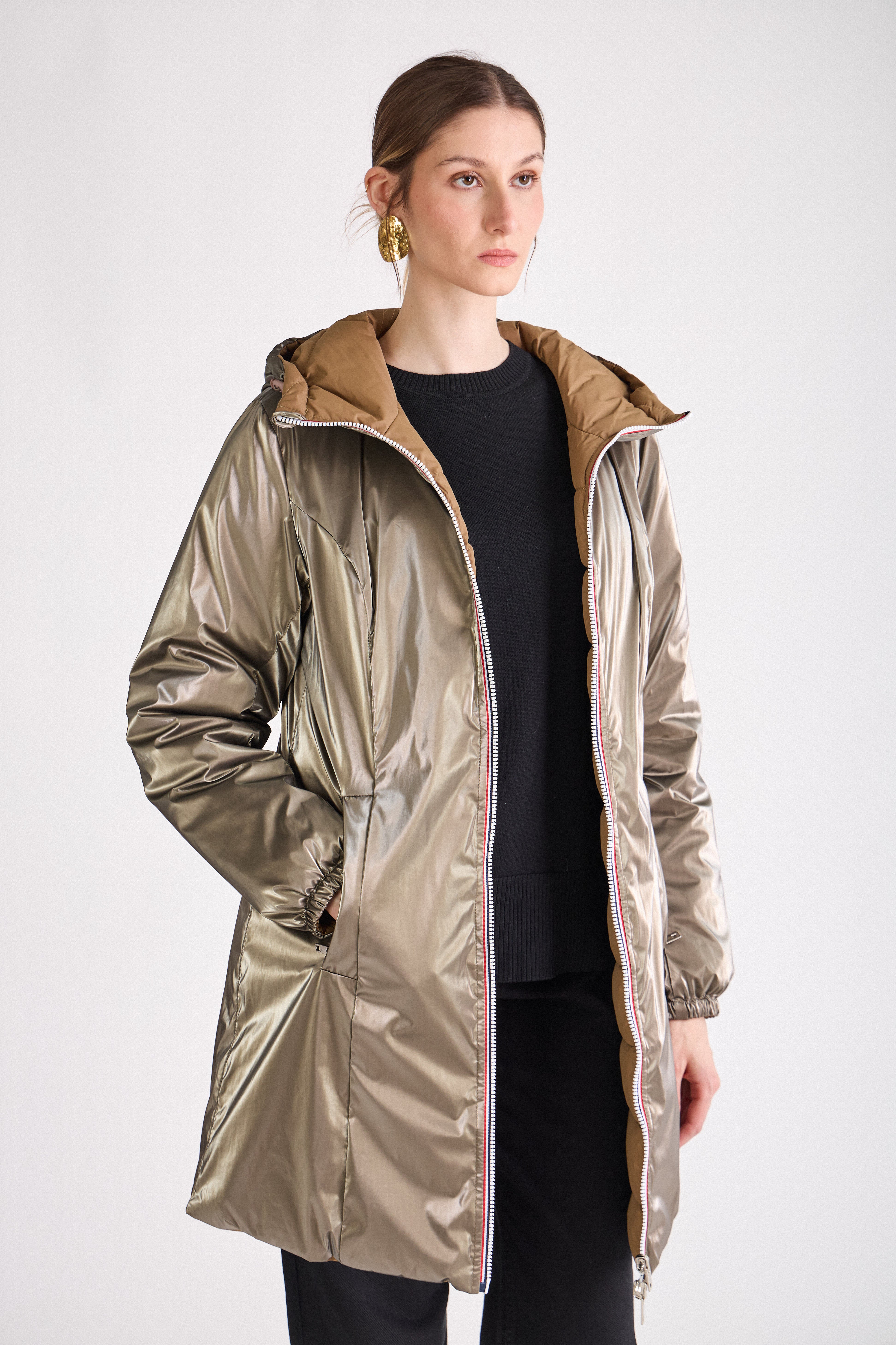 Doudoune SIXTINE Escandelle – doudoune longue femme bronze réversible, coupe droite et élégante.
#couleur_bronze