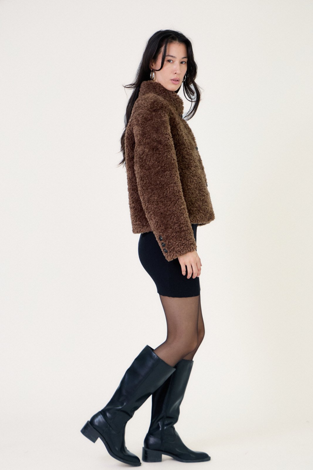 VEGA - Veste Choco - Escandelle (Vue de profil droit)
#couleur_choco