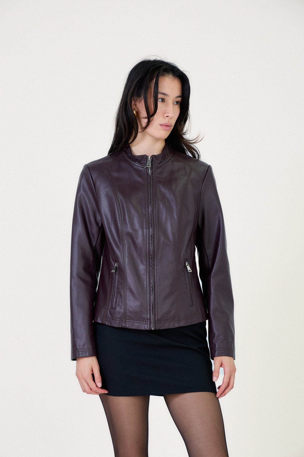 MELOÉ - Veste Bordeaux - Escandelle (Vue de face - portrait)
#couleur_bordeaux