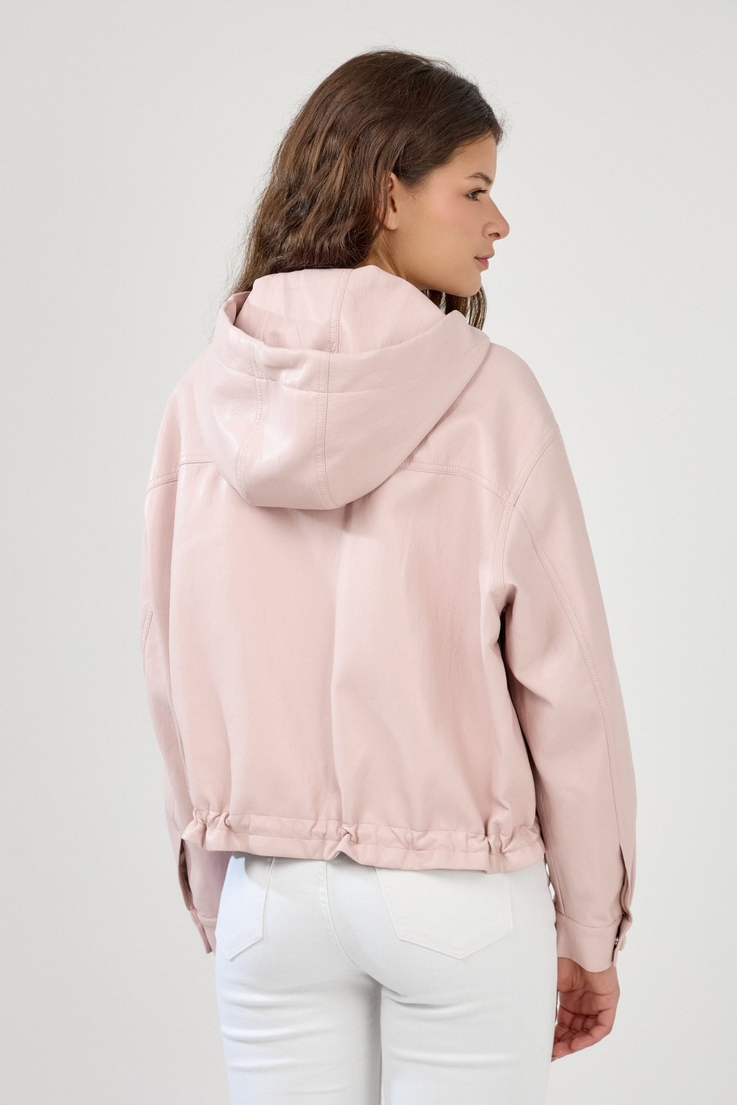 FIORELLE veste courte similicuir mi-saison rose femme - Escandelle Paris (dos)
#couleur_rose
