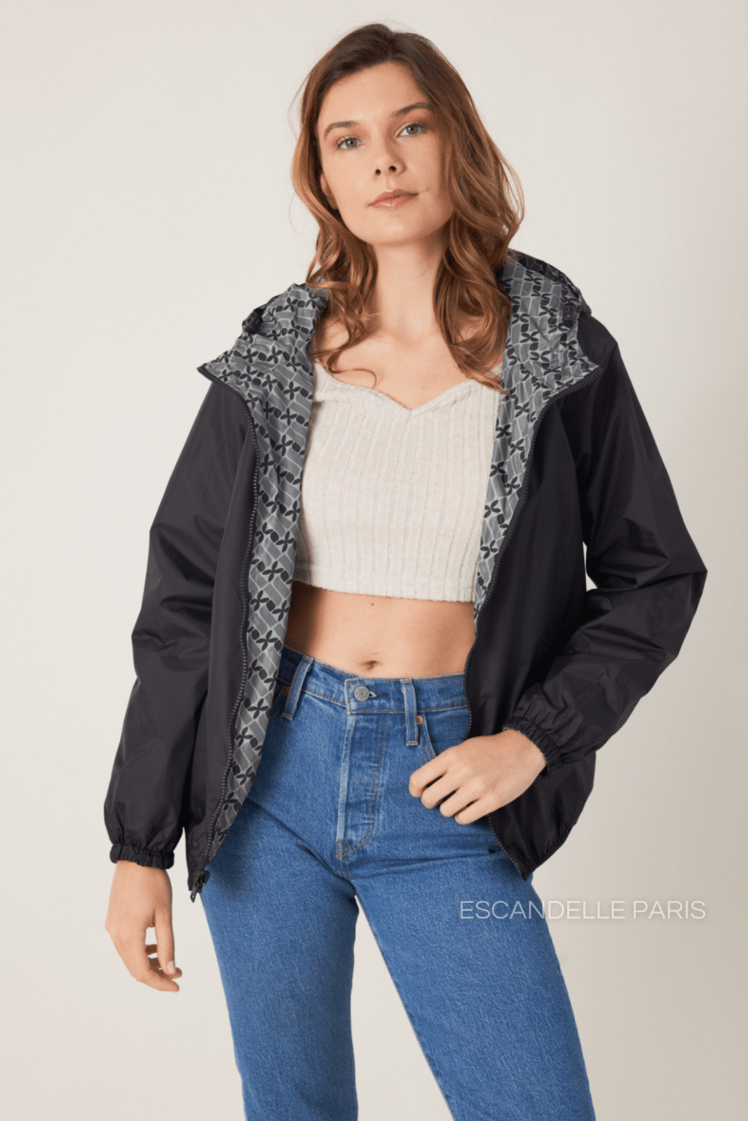 LILOU parka courte réversible imperméable motif géométrique gris femme - Escandelle Paris (côté noir)
#couleur_gris
