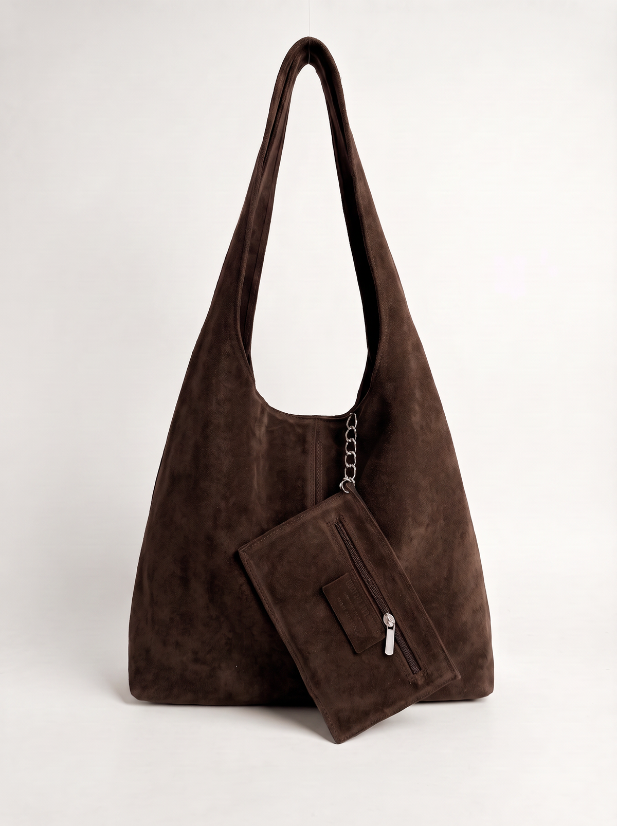 MEILI sac hobo cuir suédé porté épaule choco femme - Escandelle Paris (silhouette entière)
#couleur_choco