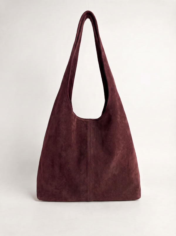 MEILI sac hobo cuir suédé porté épaule bordeaux femme - Escandelle Paris (silhouette entière)
#couleur_bordeaux