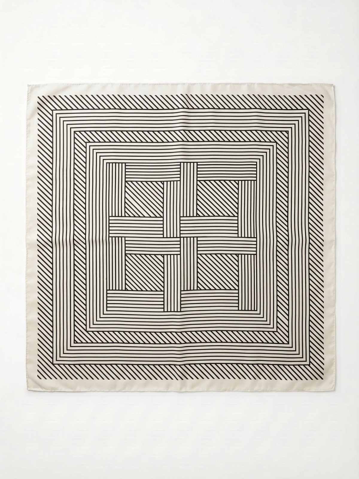 Muse - Foulard Beige - EscandelleParis