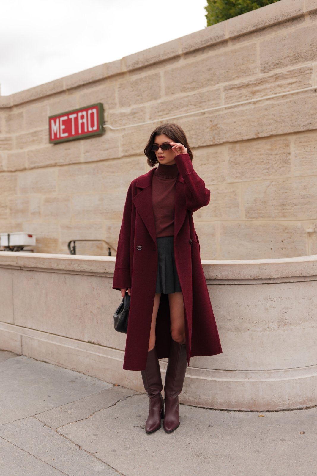 NOELLE manteau long laine ceinture amovible poches bordeaux femme - Escandelle Paris (profil gauche)
#couleur_bordeaux