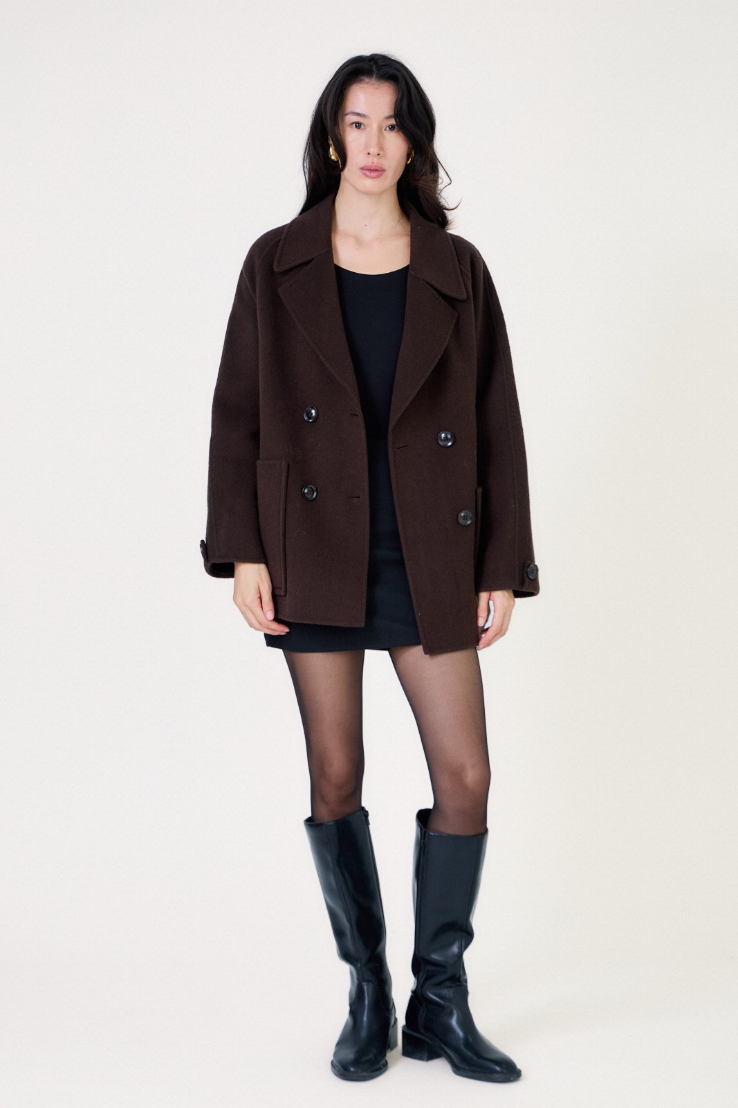 SERAPHINA manteau caban mi-long laine double boutonnage choco femme - Escandelle Paris (silhouette entière)
#couleur_choco