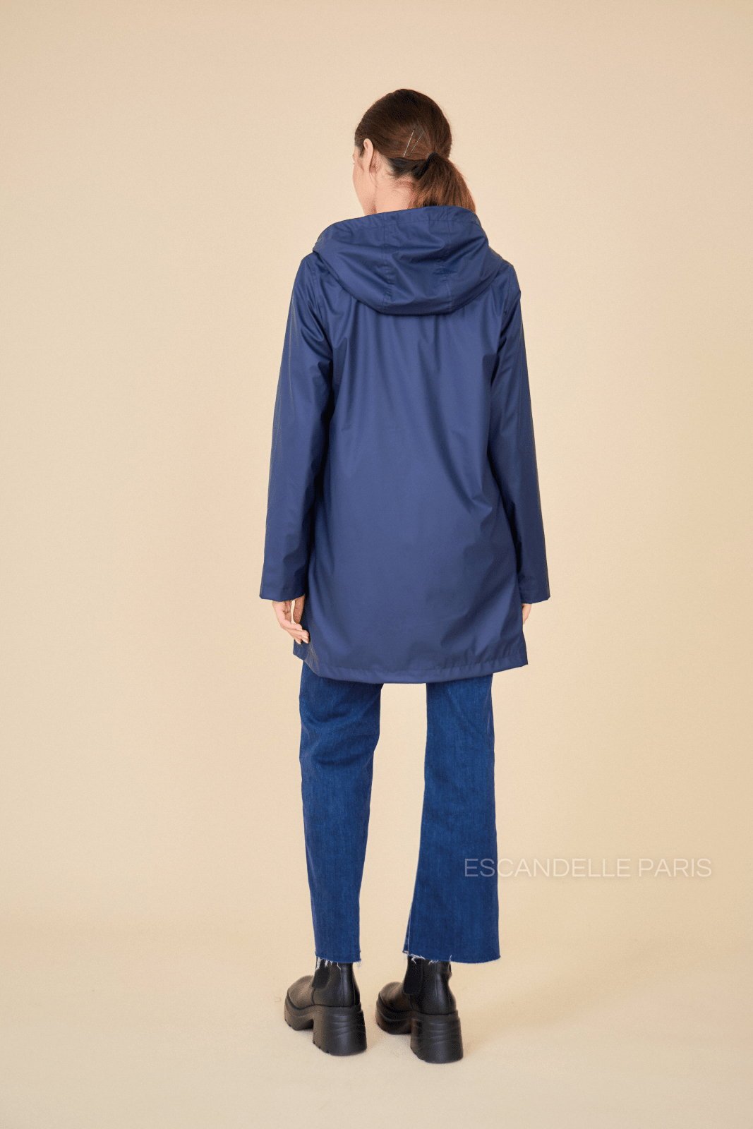 SILOÉ parka mi-longue imperméable polaire navy femme - Escandelle Paris (dos)
#couleur_marine