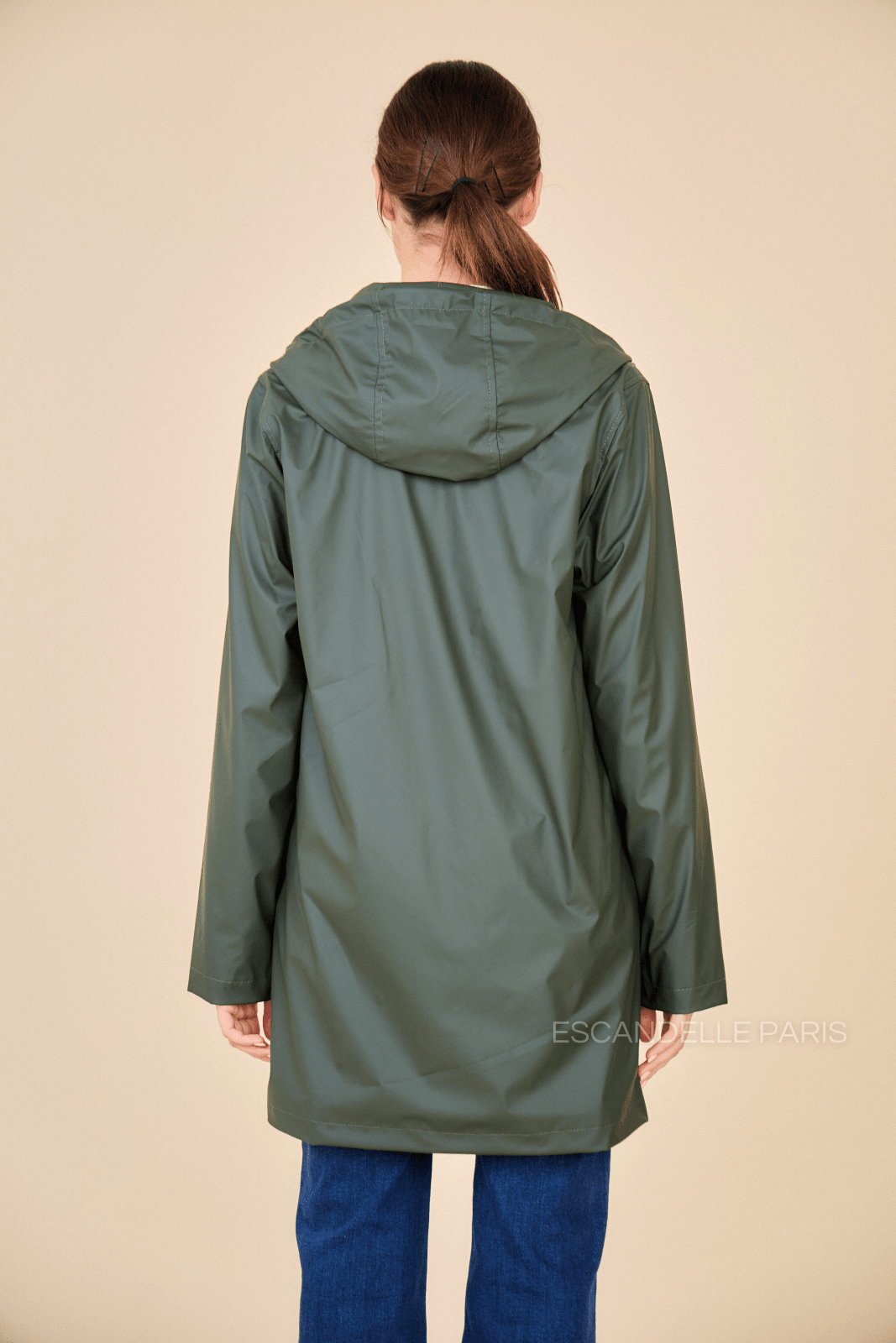 SILOÉ parka mi-longue imperméable polaire kaki femme - Escandelle Paris (dos)
#couleur_kaki